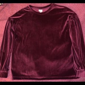 Burgundy velvet soft top with cinched long sleeves